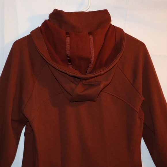 ATHLETA Triumph Hoodie Sweatshirt Jacket | Decadent Red Size LARGE  #486251 - Picture 10 of 13